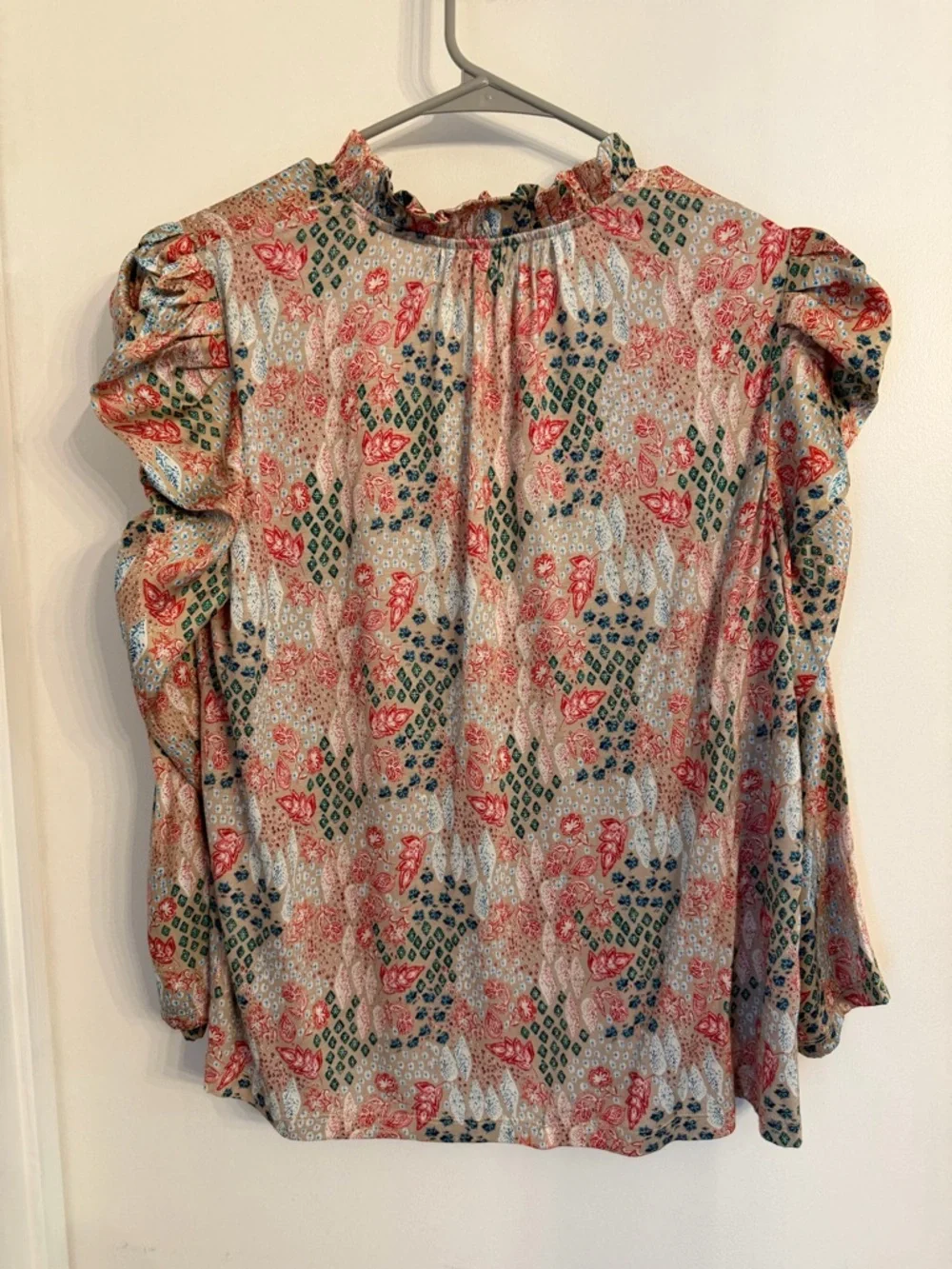 LOFT Floral Cinched Sleeve Tie Neck Mixed Media Blouse Top Sz M